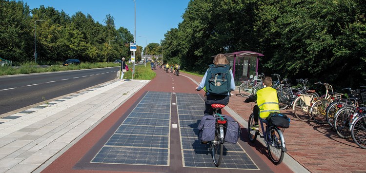 Mit Photovoltaik-Straßenbelag in die Zukunft