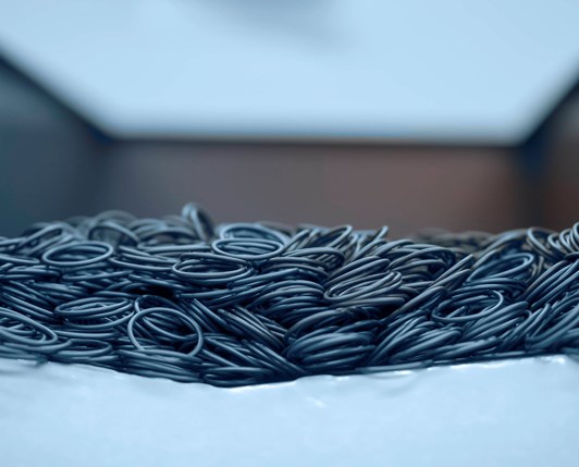 „Gummi lebt“ – und deshalb müssen wir über Beschichtungen reden