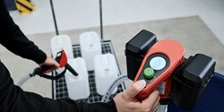 Leistungsstarker und smarter Akku-Motor für Fasspumpen