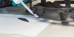 Polyurea-Strukturklebstoffe als neue Lösungsklasse