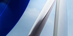 Die Lösung für den Schutz von Blattvorderkanten von Windkraftanlagen wird im Oktober auf der China Wind Power vorgestellt (Bild: Gummiwerk KRAIBURG)